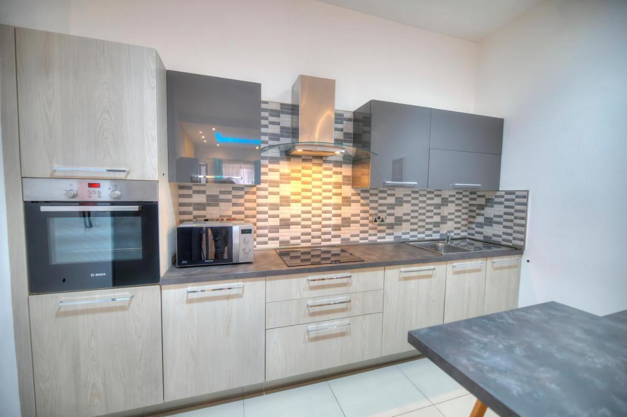 Spacious And Beautifully Furnished 3 Bedrooms/3Bathrooms Apartment With 2 Balconies Wvid1-1 Gzira Ngoại thất bức ảnh