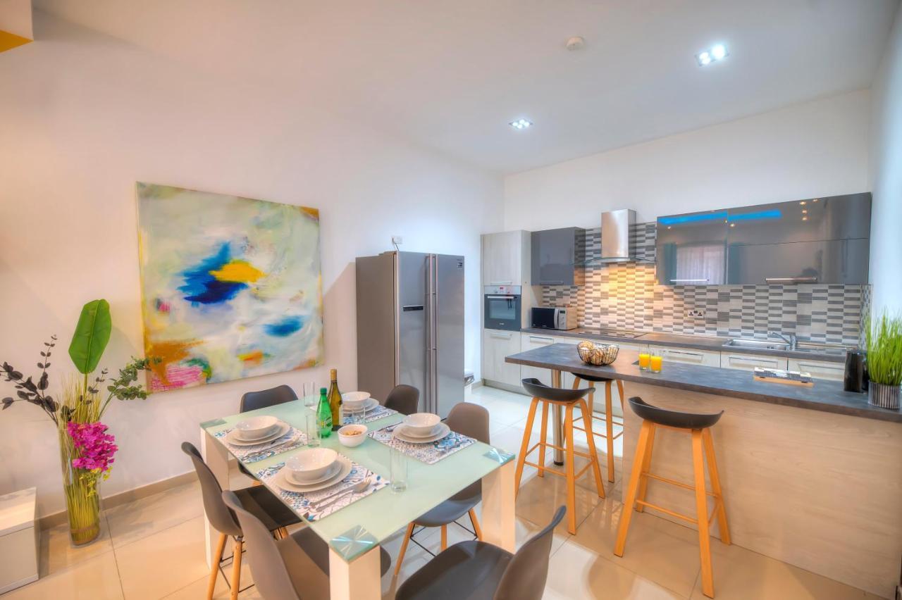 Spacious And Beautifully Furnished 3 Bedrooms/3Bathrooms Apartment With 2 Balconies Wvid1-1 Gzira Ngoại thất bức ảnh